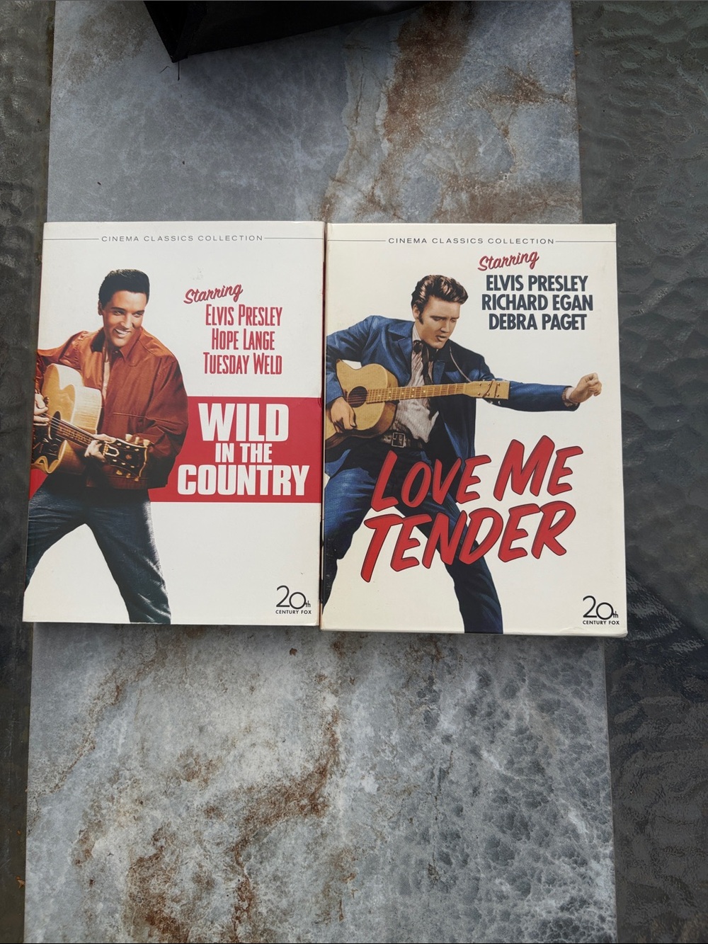 Elvis Presley Classic DVD Set - Wild in the Country & Love Me Tender - White/Red